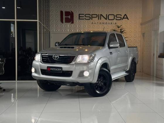 TOYOTA HILUX 3.0 SRV 4X4 CD 16V TURBO INTERCOOLER DIESEL 4P AUTOMÁTICO